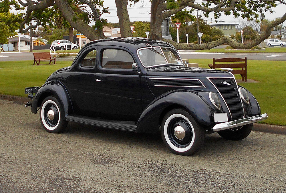 1937 Ford V8